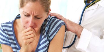 Study reveals women get lung cancer at high rates than men