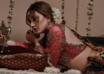 Momina Iqbal turns heads with new pictures, reel