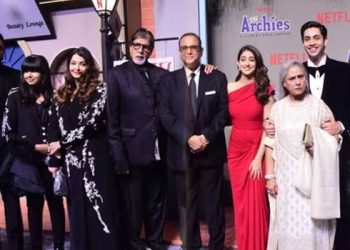 Aishwarya, Abhishek put separation rumours to rest