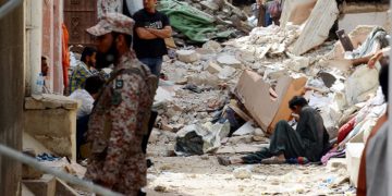 Three dead, 9 injured as building collapses in Karachi’s Machar Colony