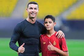 Ronaldo boasts his free kick skills to son