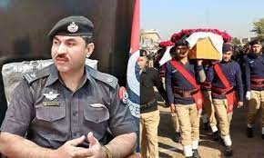 Mardan: SP martyred, three cops injured in operation against terrorists