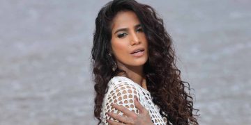 Internet celebrity Poonam Pandey Dies Of Cervical Cancer At 32