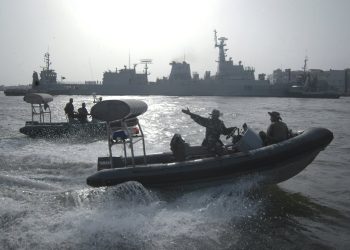 Pakistan Maritime sailor martyred, 2 Indian fishermen missing in encounter at sea