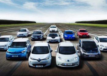 FBR imposes 25% sales tax on cars with over Rs4m price