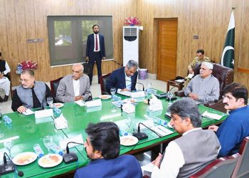 President Zardari asks dacoits of Katcha area to surrender, join mainstream