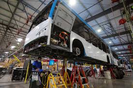 Chinese company to install manufacturing plant of EV buses in Karachi
