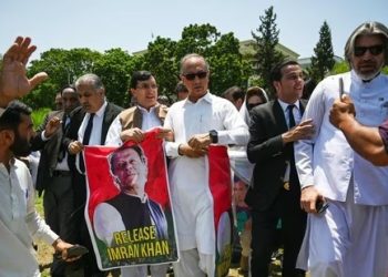 PTI holds hunger strike outside parliament