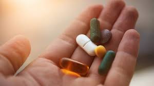 Daily multivitamins may not promote longevity, study finds