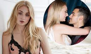 Sophie Turner opens up on being single mother after divorce with Joe Jonas