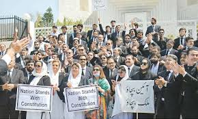 Lawyers announce protest against constitutional amendments