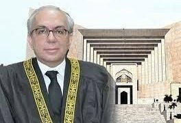 Justice Munib Akhtar withdras from bench hearing Article 63-A review plea