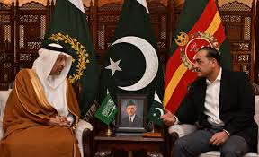 Saudi investment delegation call on COAS 