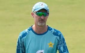 My role reduced to giving catching practice only, Gillespie opens up on resignation