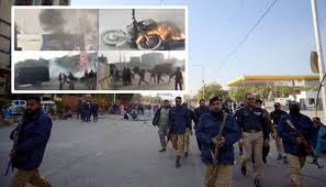 Police baton-charge to disperse MWM protesters on major routes of Karachi