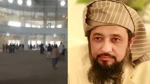 JUI-S chief Maulana Hamid-ul-Haq among 5 dead in suicide blast at Akora Khattak mosque