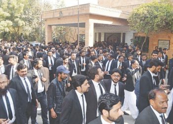Hyderabad: Police officers submit leave applications following protest by lawyers against SSP