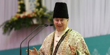 Spiritual leader of Ismaili community Prince Karim Aga Khan-IV passes away at 88