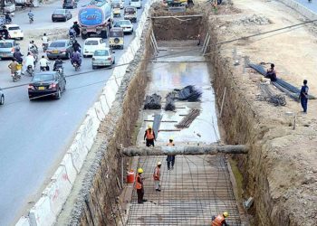 Sindh govt set to take over operational control of BRT Green Line