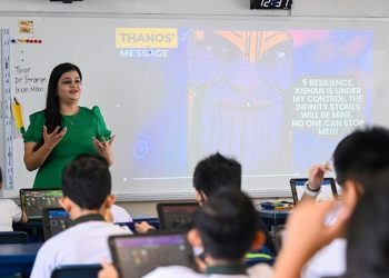 “No T-shirt, jeans, makeup, high heels” Sindh Govt issues code of conduct for teachers