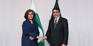 Pakistan, Bangladesh to hold bilateral talks after 13 years