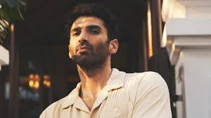 Unknown woman trespassing into Aditya Roy Kapur’s home