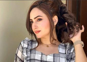 Anaya Khan confesses Afghan captain Rashid Khan makes contact with her on social media