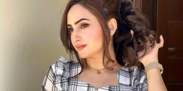 Anaya Khan confesses Afghan captain Rashid Khan makes contact with her on social media