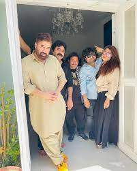 Brother of actors Yasir, Danish Nawaz passes away