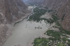 Glacier burst creates artificial lake in Ghizer