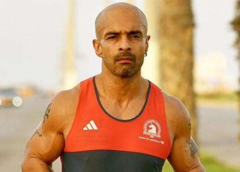 Pakistani athlete Faisal Shafi runs into record book at Sydney Marathon