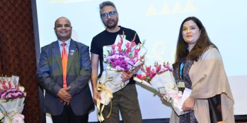 Bilal Maqsood thrills kids and old with comic characters, stories, songs