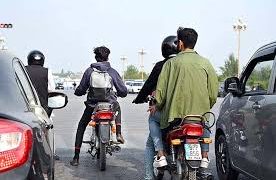 Motorbike riders in Karachi defeat e-challan system with tricks, DIG Traffic