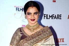 Rekha recalls shelved film Time Machine with Aamir Khan